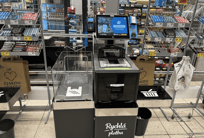 Češi zuří kvůli obchodům: Přestaňte s tím hned teď, jinak končíme s nakupováním